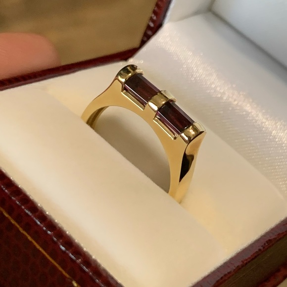 Stuller Jewelry - NWOT 14KY Genuine Mozambique Garnet Barrel Ring